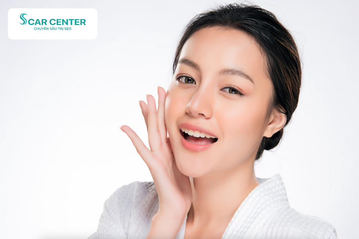 Fractional CO2 trị sẹo rỗ kết hợp tế bào gốc giúp "chữa lành" da